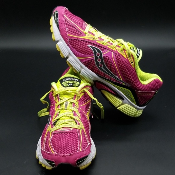 saucony ignition